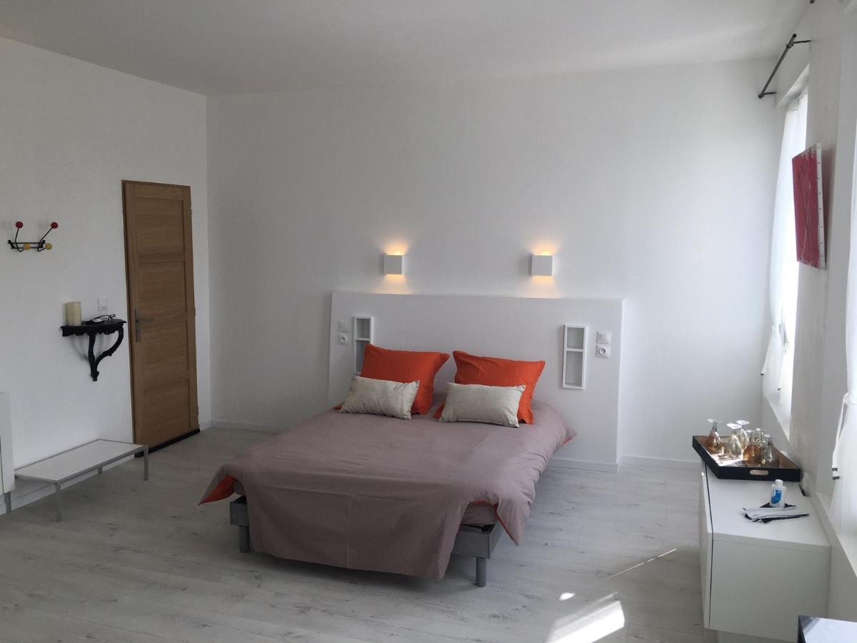 Apartamento Passage Du Saumon Montrichard Exterior foto